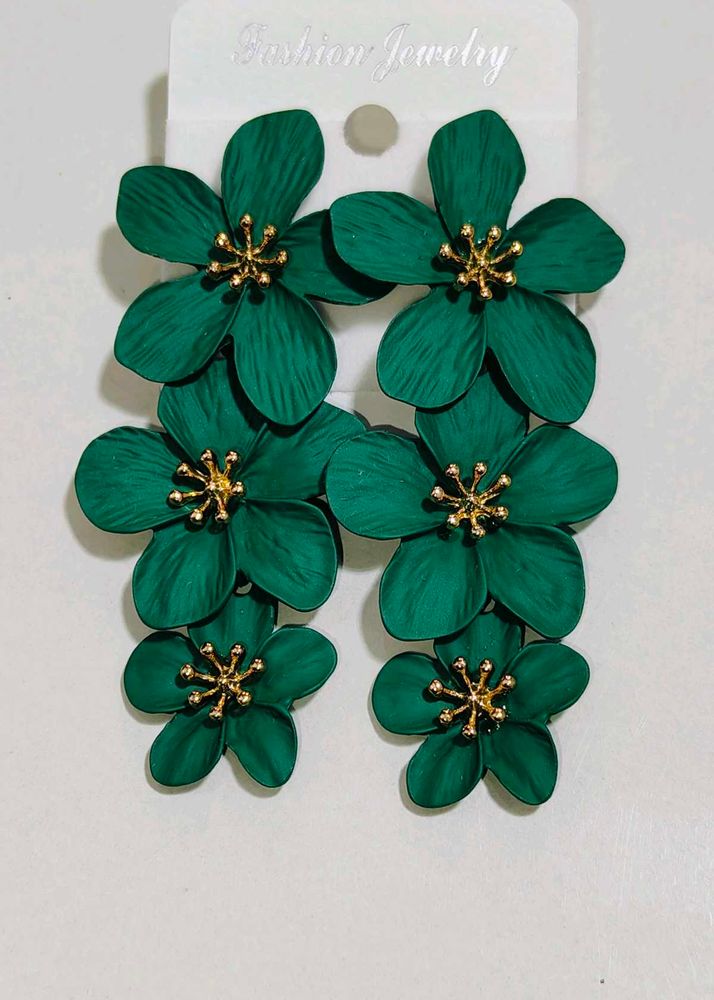 Matte Froal Petal Drop Earrings Green for Women &amp;