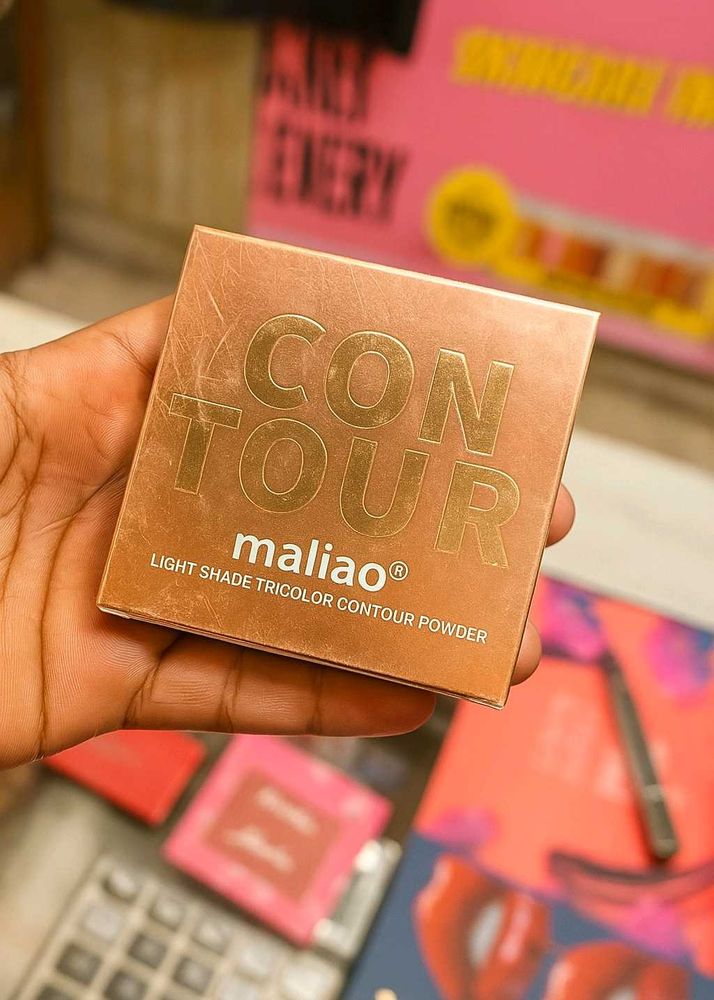 ✨ Maliao® Light Shade Tricolor Contour Powder