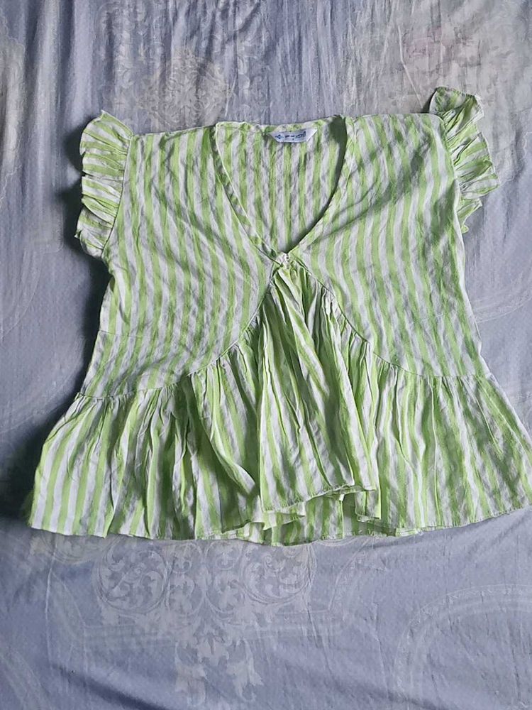 Striped Peplum Top🌿💚✨
