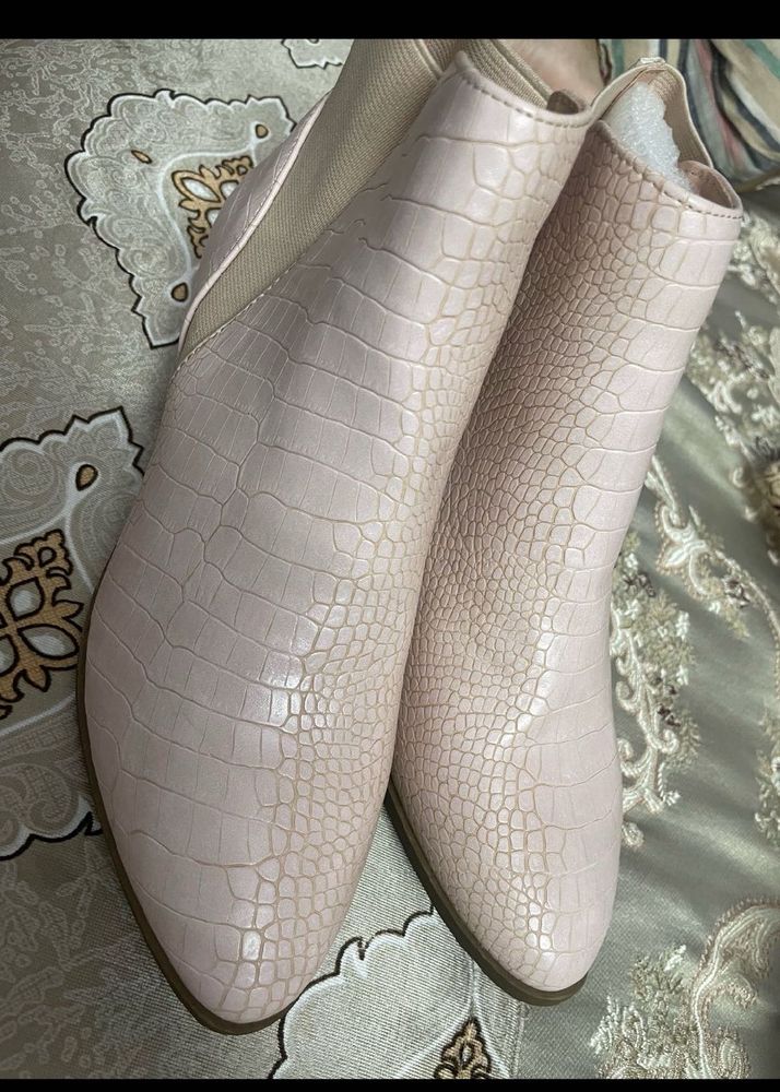 Combo Of Footwear N Purse