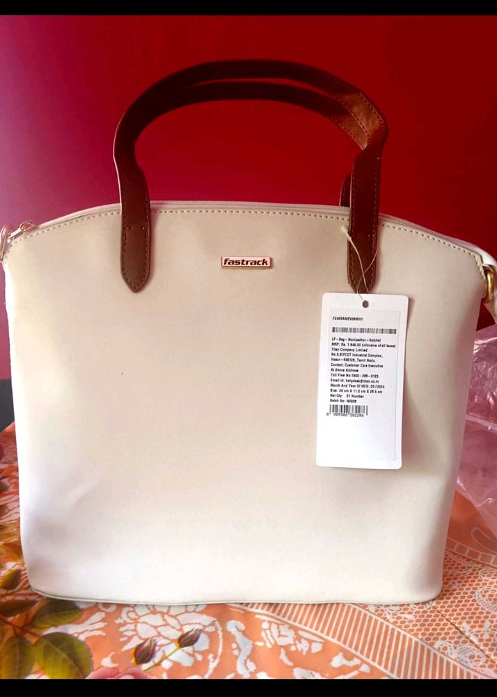 new Fastrack Handbag