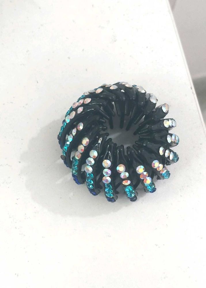 Bird&#39;s Nest Hair Clip - Rhinestone Accent