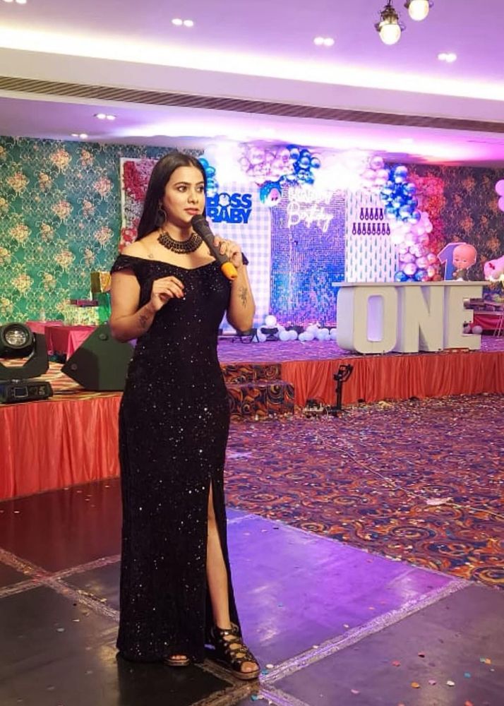 Elegant Black Sequin Slit Gown