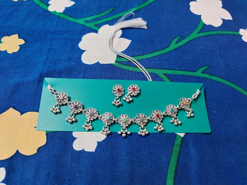 Stylish Traditional Oxidised Silver Flower Choker