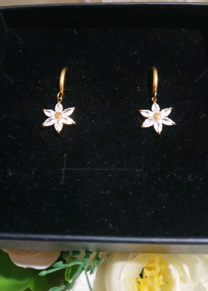 Floral Drop Earrings