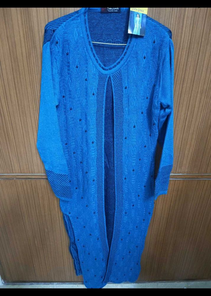 Elegant Blue Knit Cardigan with plazzo