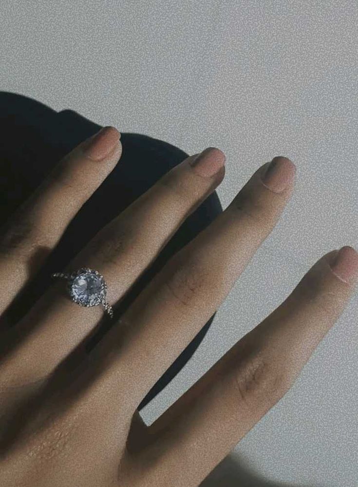 Elegant Silver Tone Ring