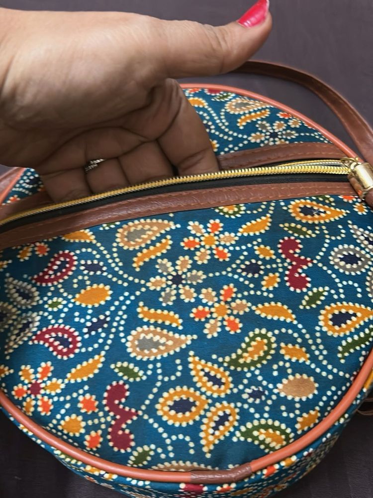 Paisley Print Crossbody Bag With Coin Purse- NEW