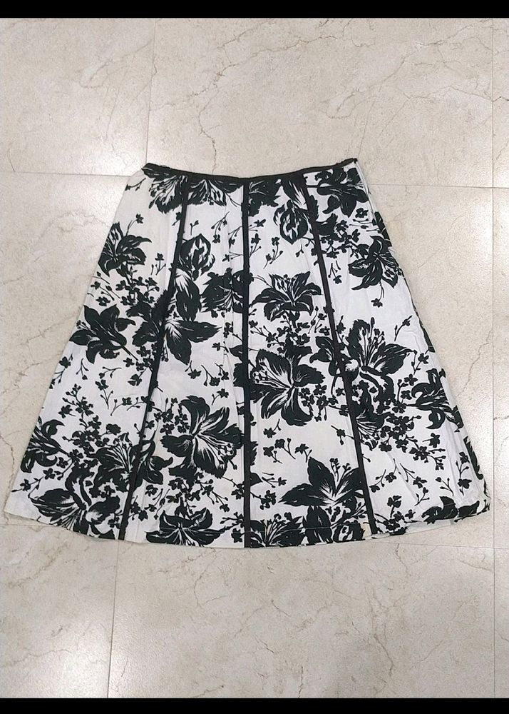 Branded Black White Skirt