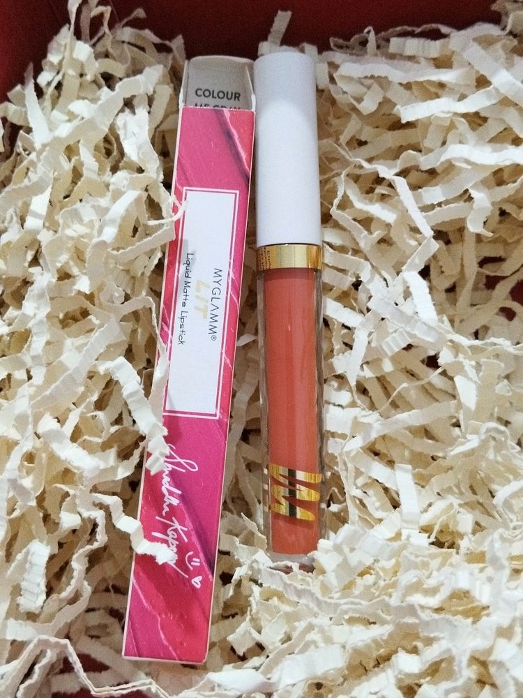 Myglamm LiT Matte Lipstick