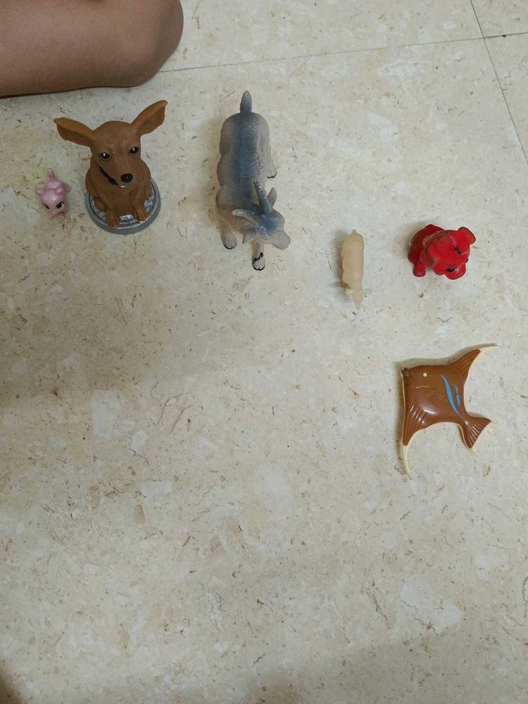 Animal Figures Set pet animals