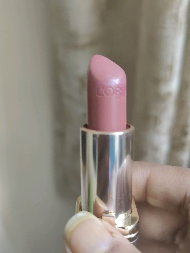 Loreal lipstick nude pink Never Used