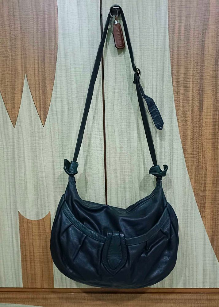 Vintage Victoria Leather Bag