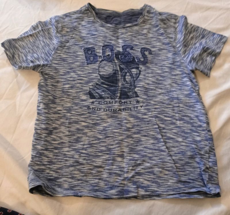 Hugo Boss T Shirt