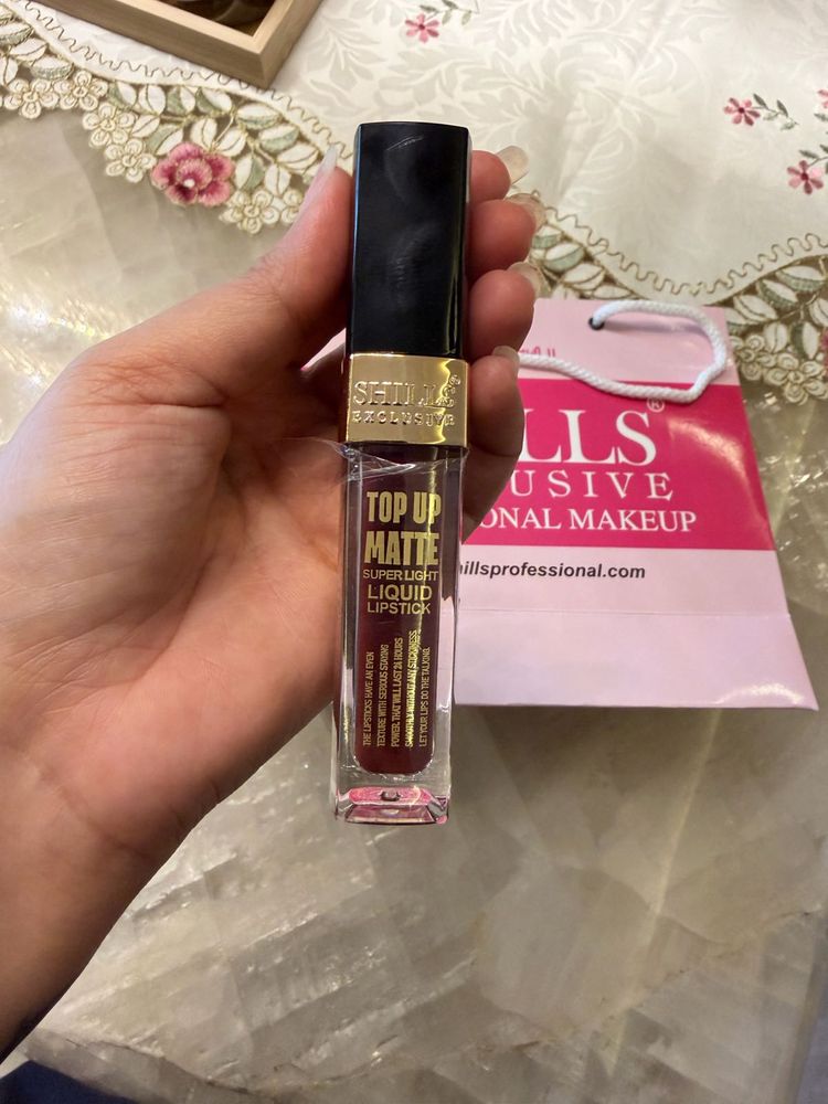 SHILLS Liquid Lipstick brand new