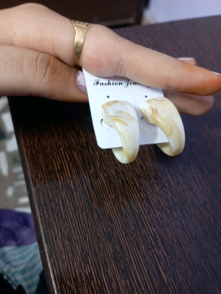 Milky White Stylish Hoops With Creamish Touch