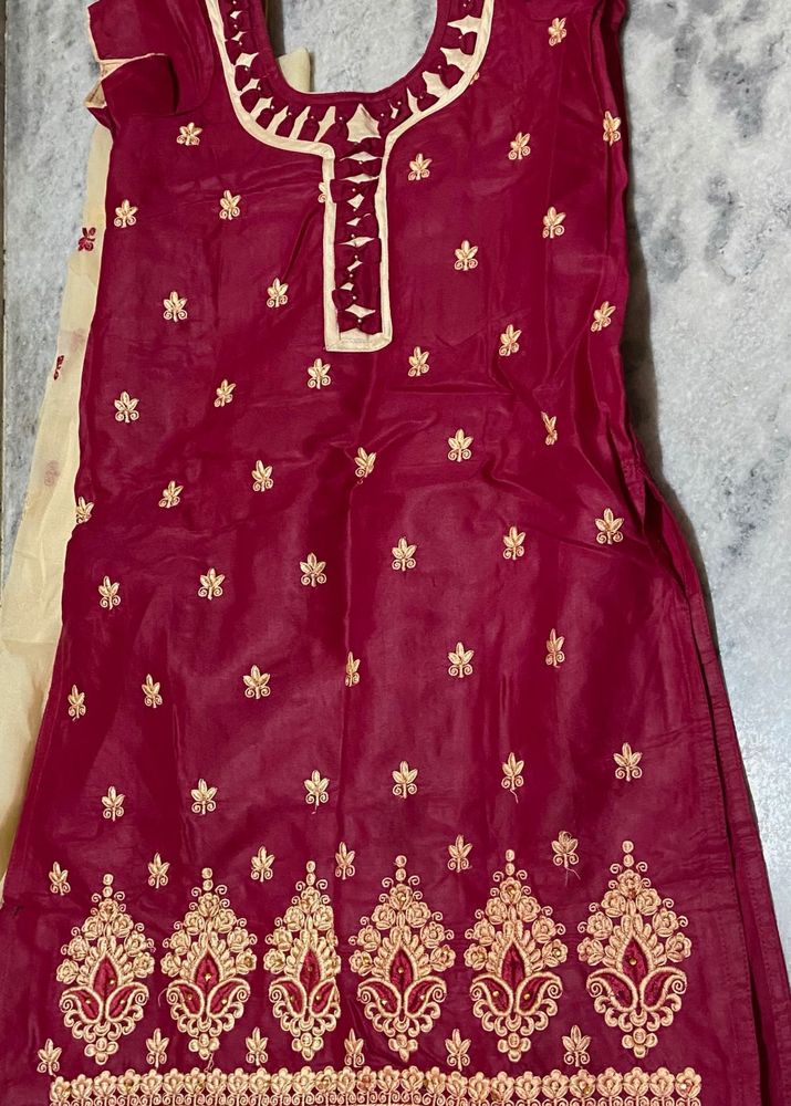New Fully Stitched Chudidar Set