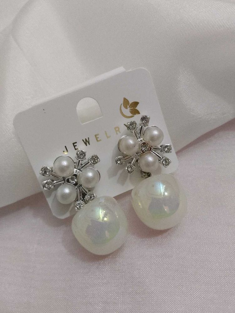 Pearl Drop Earrings