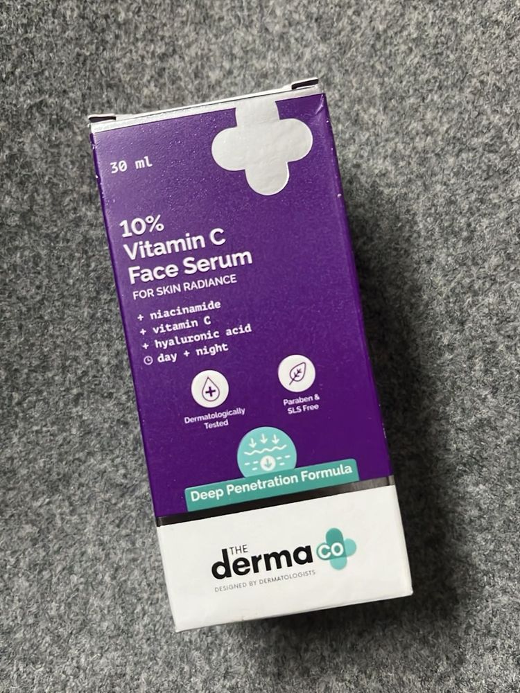 The Derma Co vitamin c  Face Serum