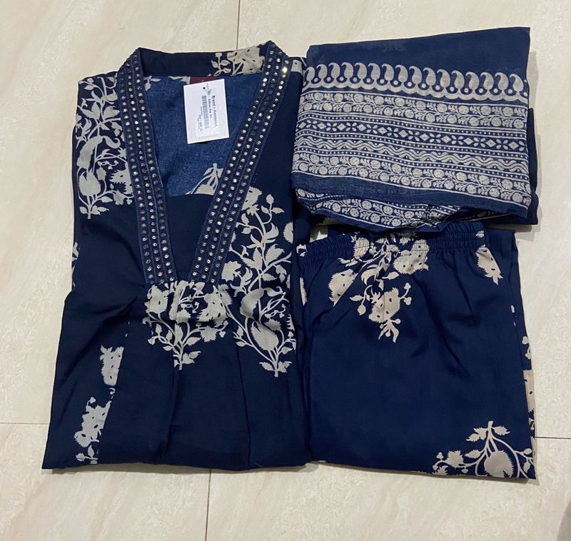 🥰Women Printed A-Line Kurta Pant With Dupatta🥰
