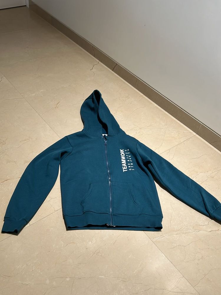 Reduced price track &amp; Hoodie Boy  11-12 Years