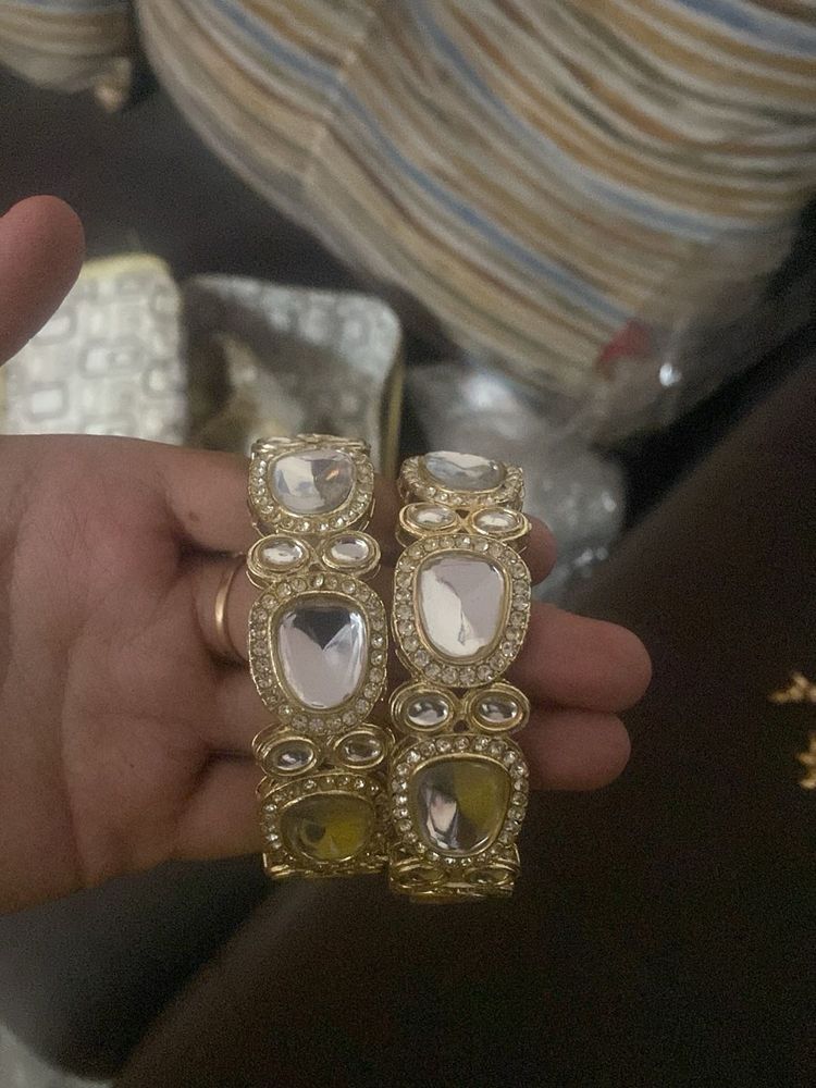 Kundan Bangles