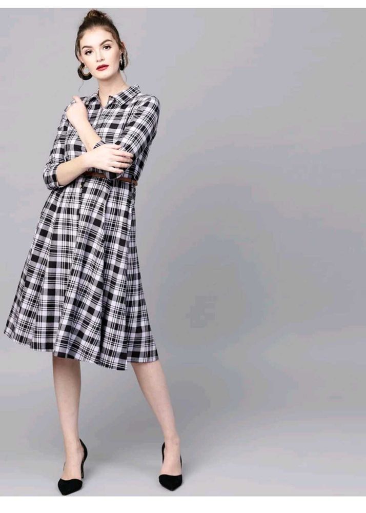 Chic Plaid Shirt Dress