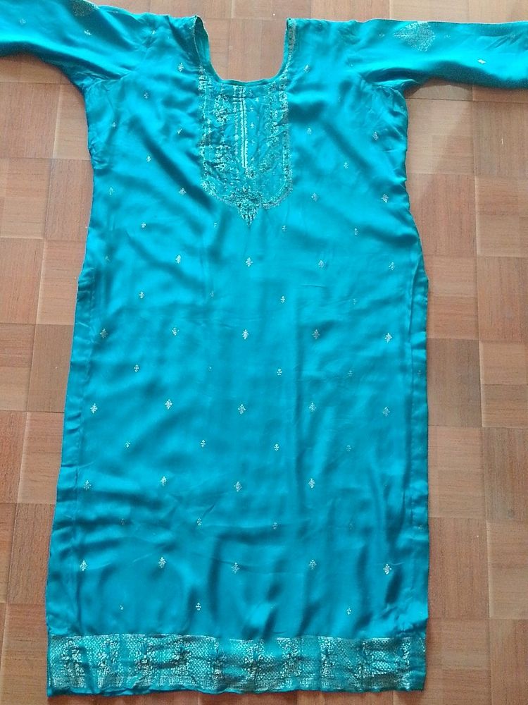 Flair Suit With Contrast Duppatta
