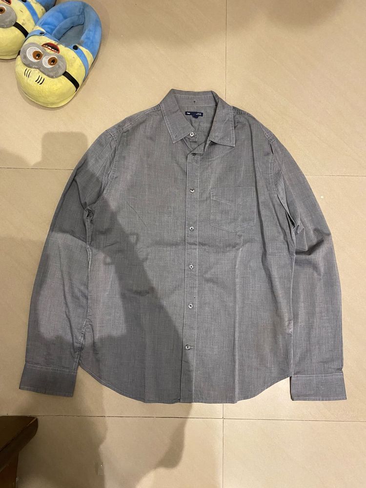 GAP Gray Long Sleeve Shirt