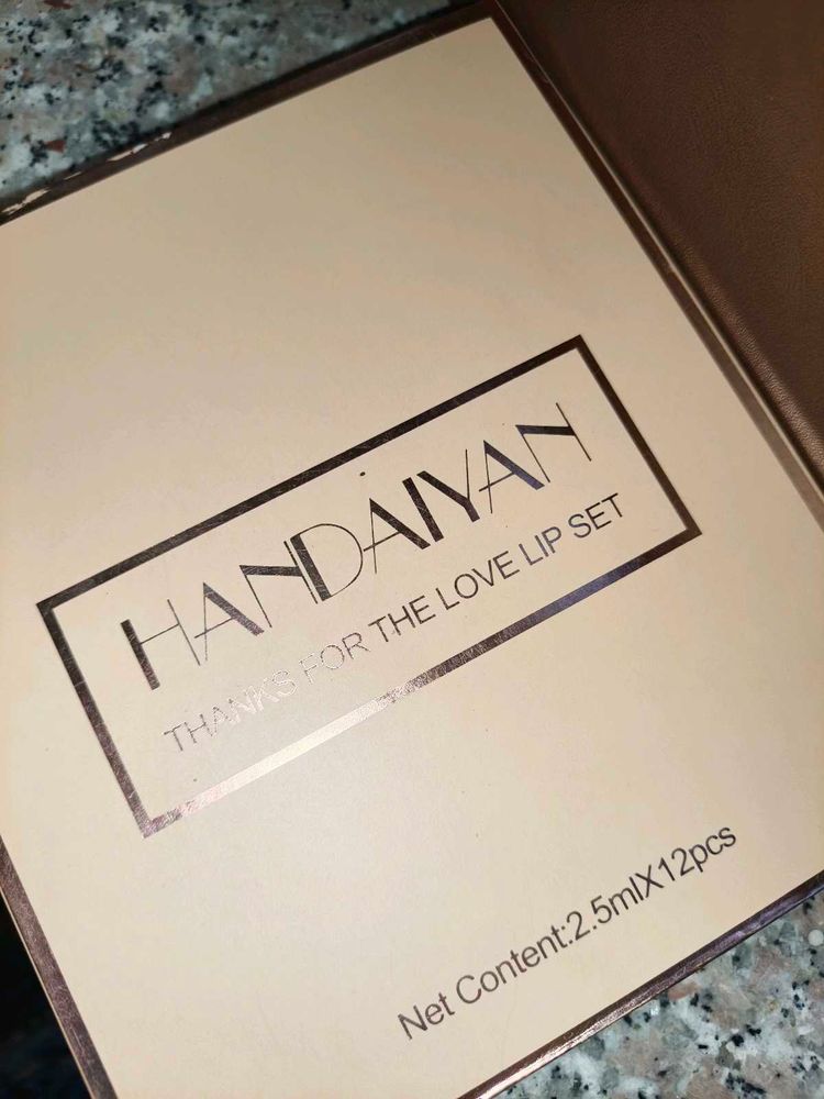 Handaiyan Lip Set