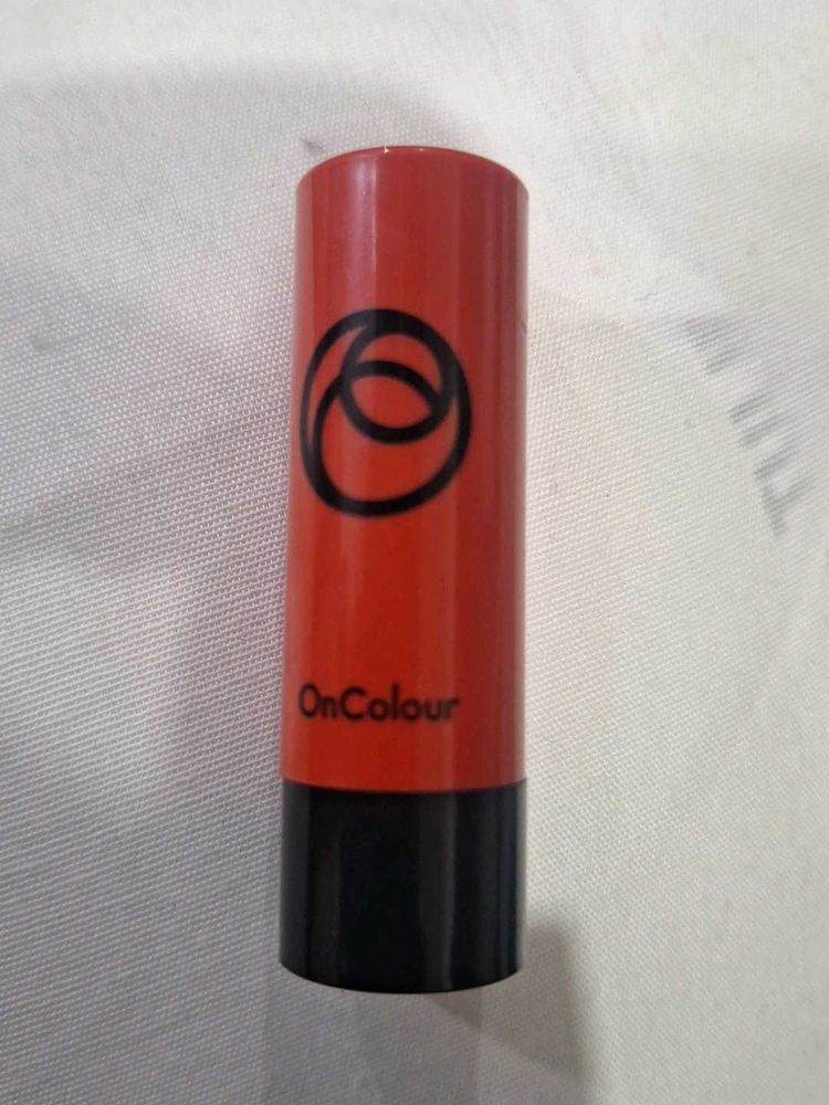 OnColour Lipstick - Red