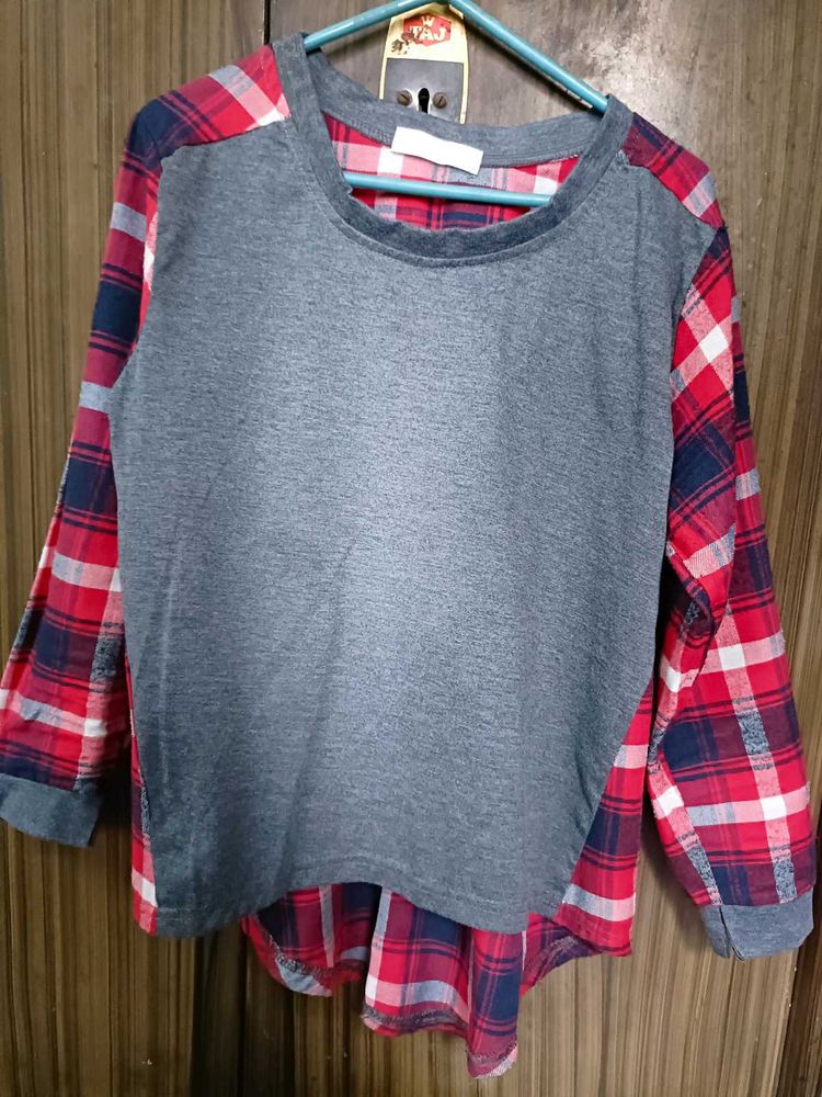 Gray &amp; Plaid Long Sleeve Top