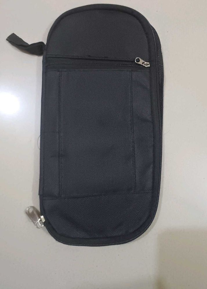 traveling pouch