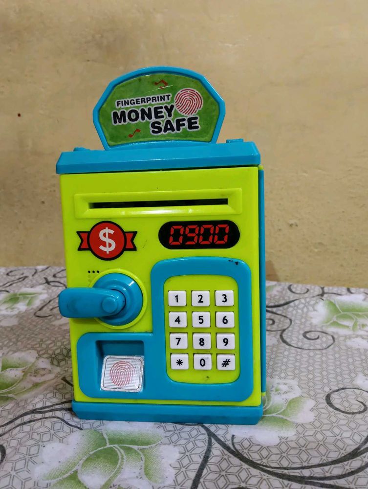 Fingerprint Money Safe