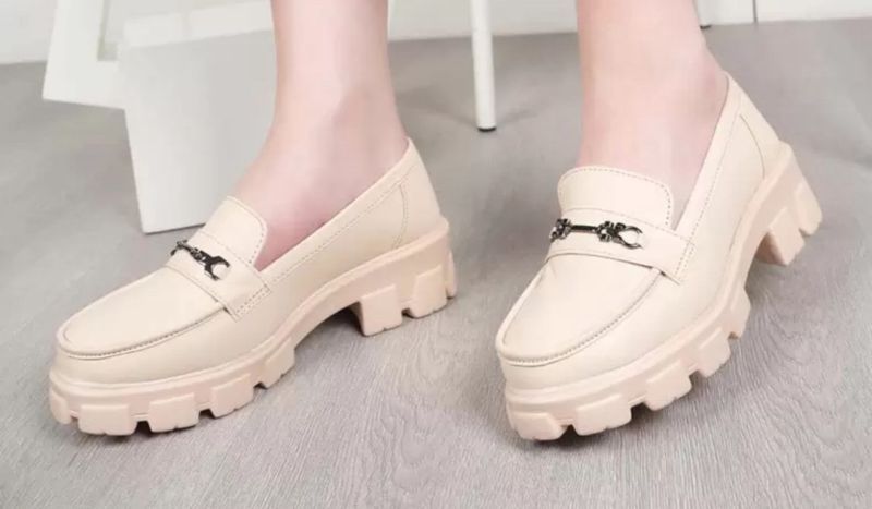 New Korean Shoes Colour May Vary Due To Lights