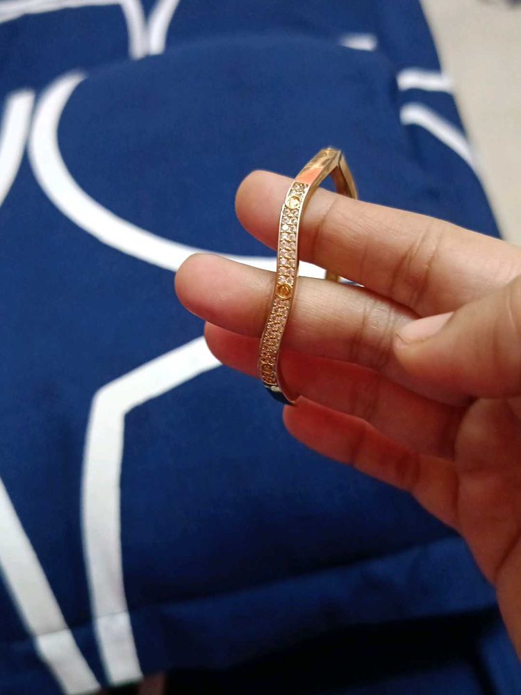 Gold Tone Bangle Bracelet