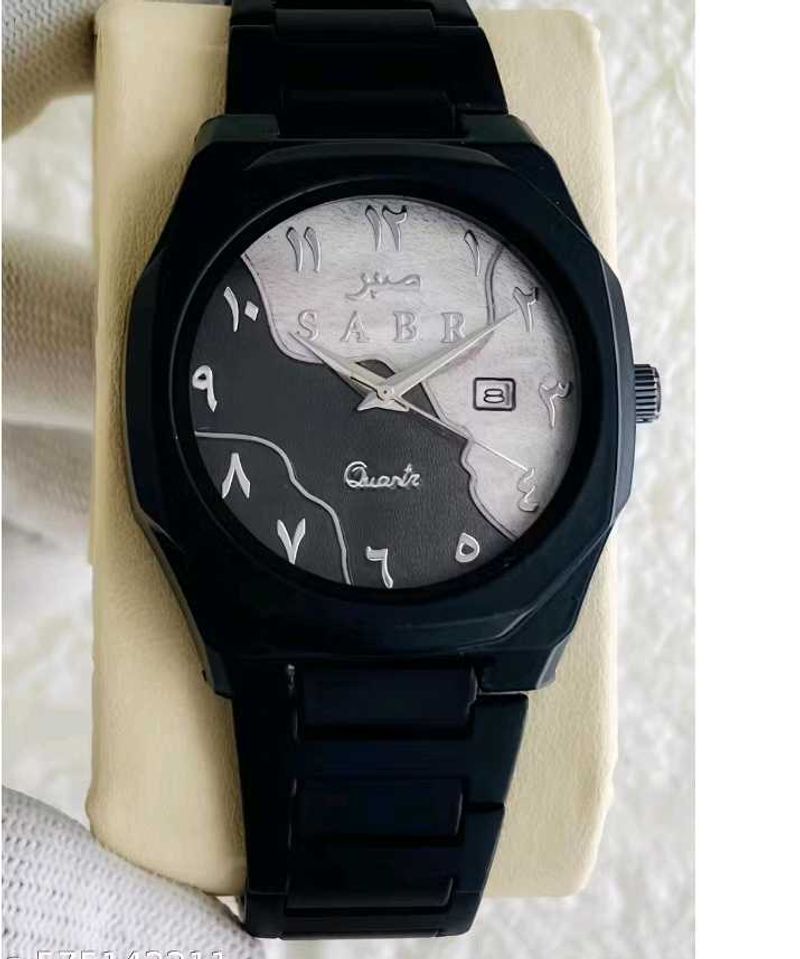 Stylish Sabr Quartz Watch