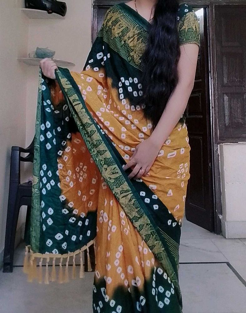 bandhani saree with blouse