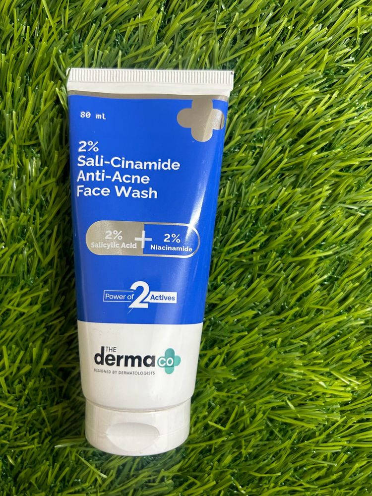 2% Sali-cinamide Facewash