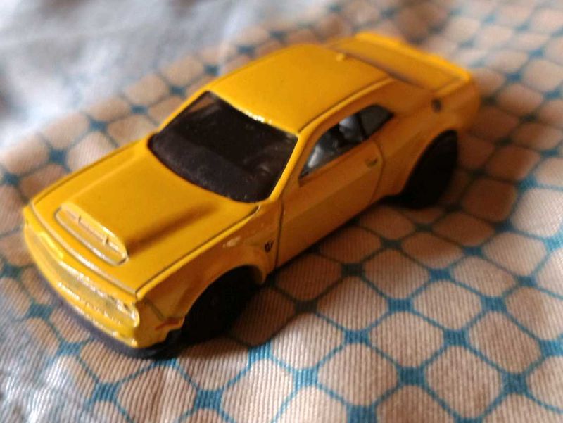 Hot Wheels Dodge Challenger SRT Demon (2018)