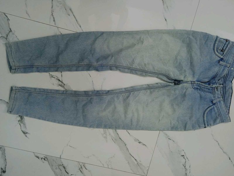 Light Wash Denim Jeans
