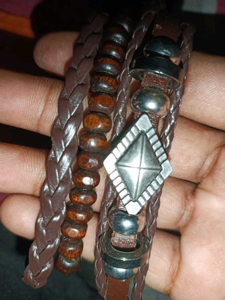 Hand made leather bracelet