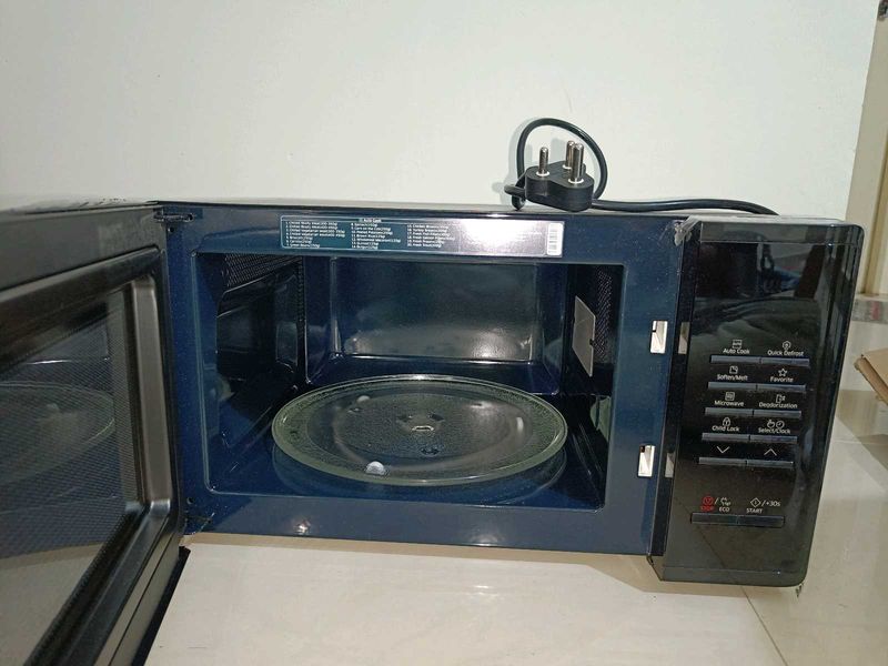 Samsung 23L Auto Cook Oven
