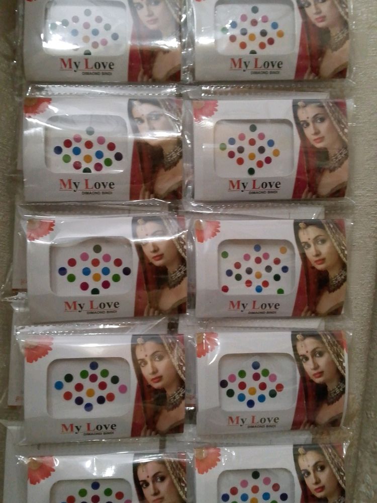 Multicolored Plain Bindi (Three Size)