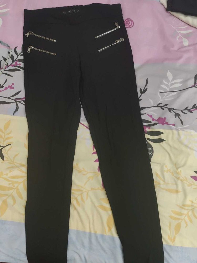 Black Zara Jeggings - Small Size