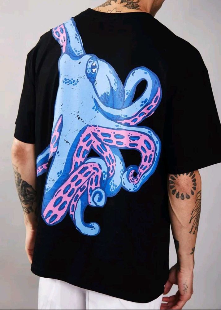 New Unused Cool Graphic Tee