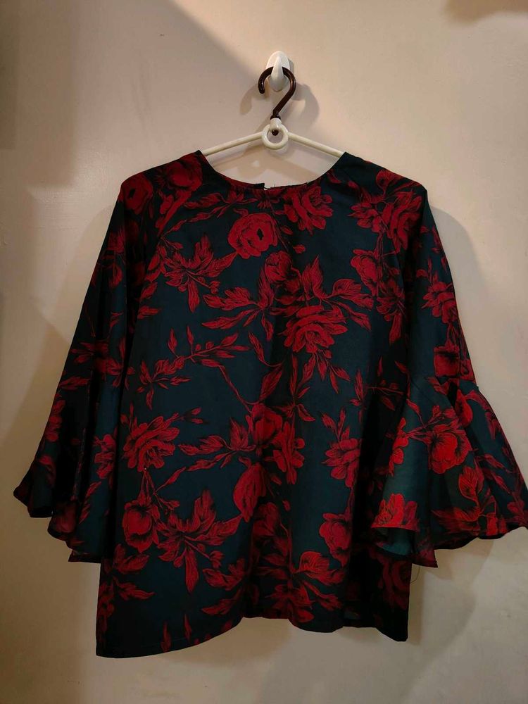 Floral Print Bell Sleeve Top