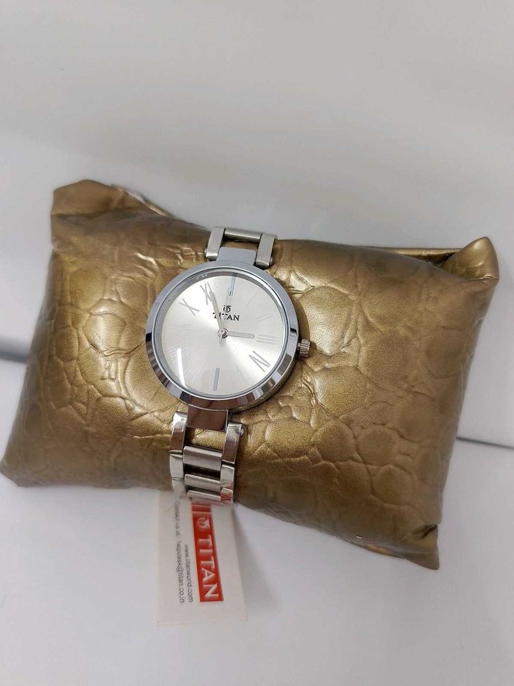 titan watch for women