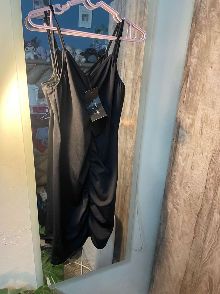 Black Ruched Bodycon Mini Dress