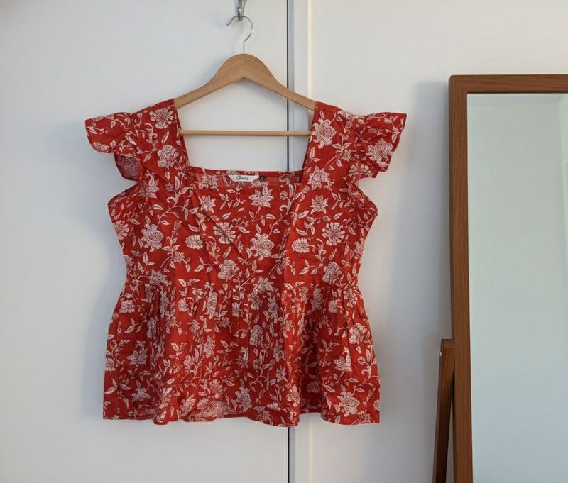 Red Floral Ruffle Sleeve Top